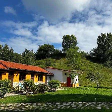 Boutique Santuario Kunturi - Adults Only Habitación en casa particular Llanes